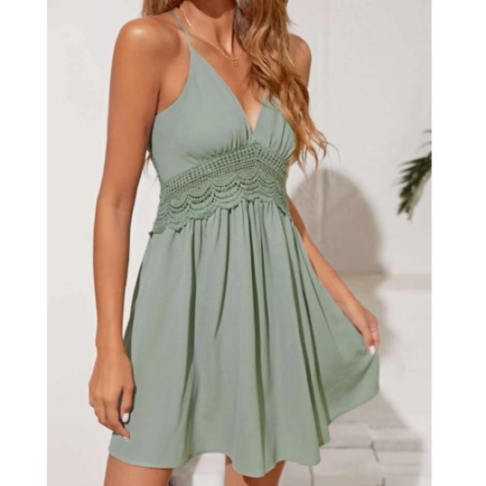 Boho lace insert tie back cami dress - Picture 13 of 16
